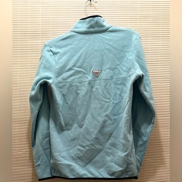 Men’s Columbia PFG Sweater in Light Blue | 4 Button-Snap Closure | Size: Small - Picture 3 of 7